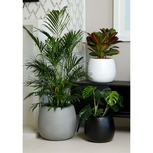 Short Narrow Mouth Globe 1- Piece Fiber Stone Round Planter Pot - Bed Bath  & Beyond - 34070781