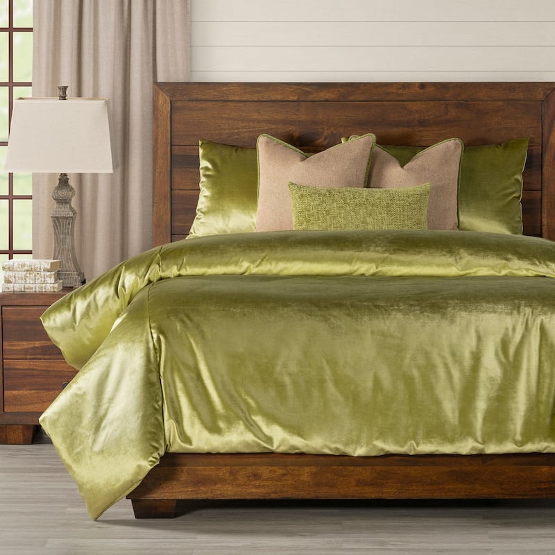 Smithsonian Cheers Luxury Velvet Duvet Set - King - 7 Piece