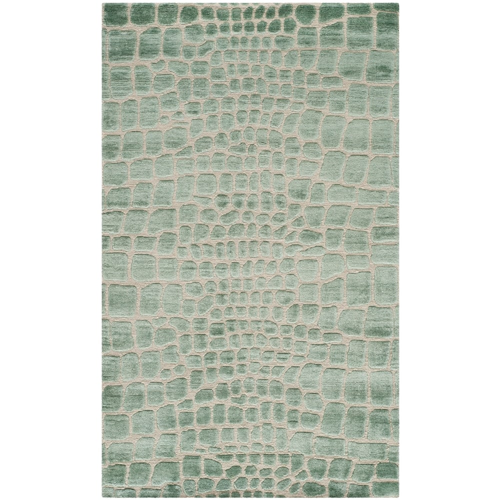 Martha Stewart by SAFAVIEH Amazonia Silk Blend Rug