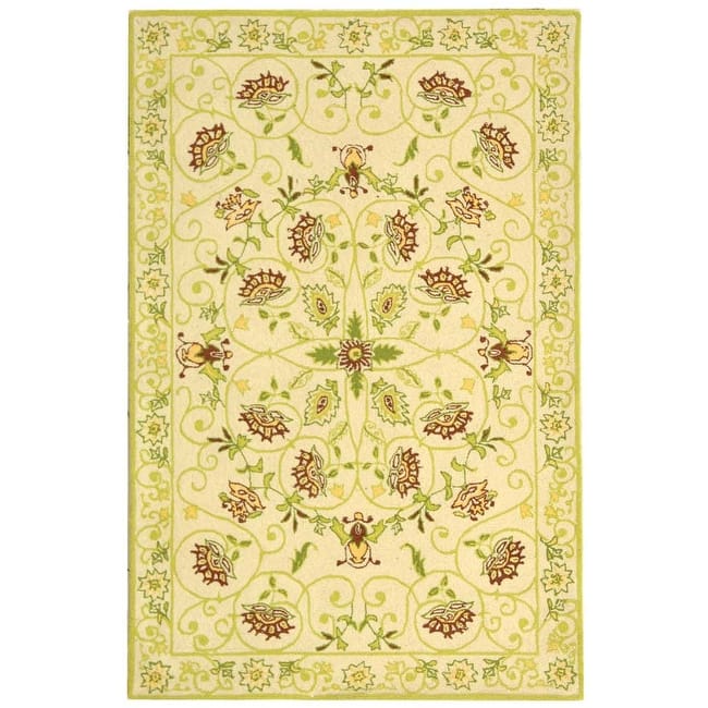 SAFAVIEH Handmade Chelsea Alecsandra French Country Wool Rug - 3'9" x 5'9" - Ivory/Green