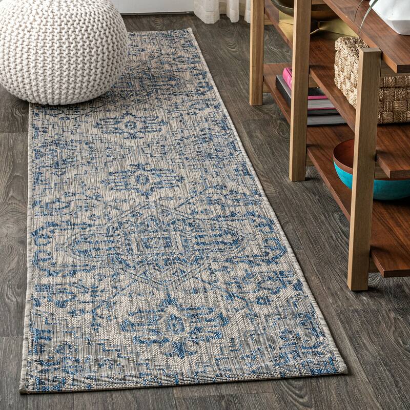 JONATHAN Y Charleston Medallion Indoor/Outdoor Area Rug - 2 X 20 - Navy/Gray