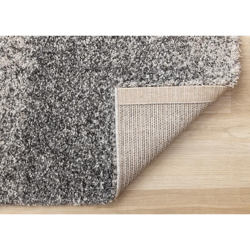 Mariah Grey White Sand Banks Rug, 5'3" x 7'7"