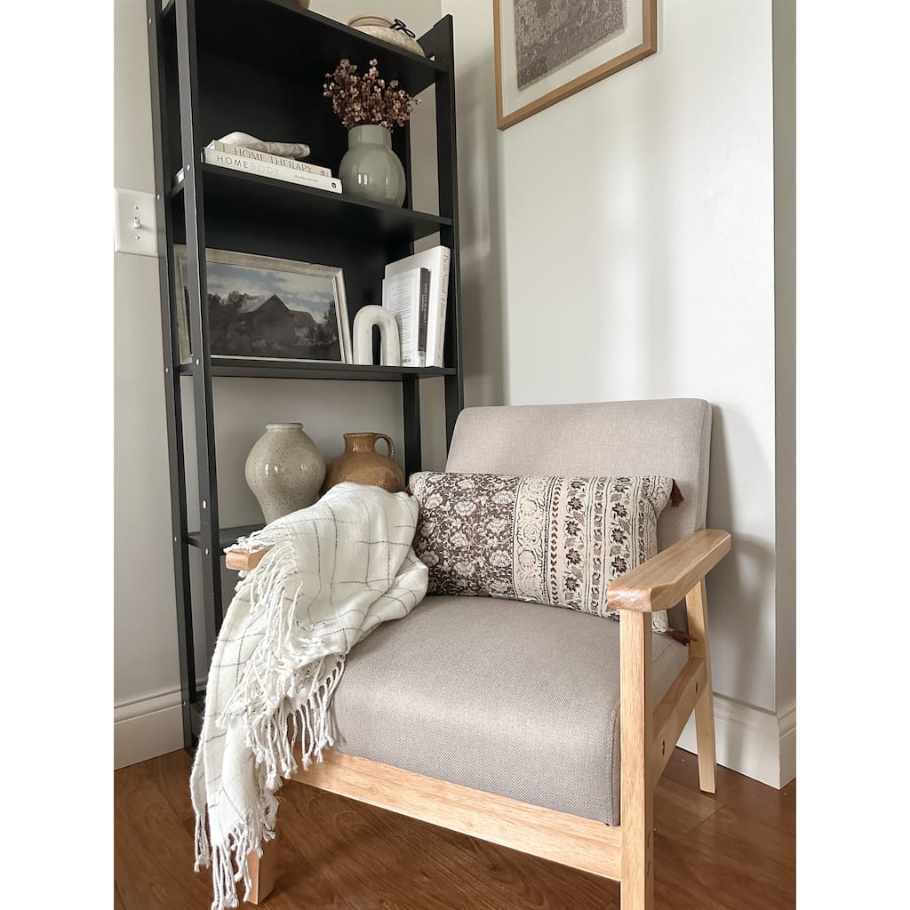 Padded Seat Wooden Lounge Armchair