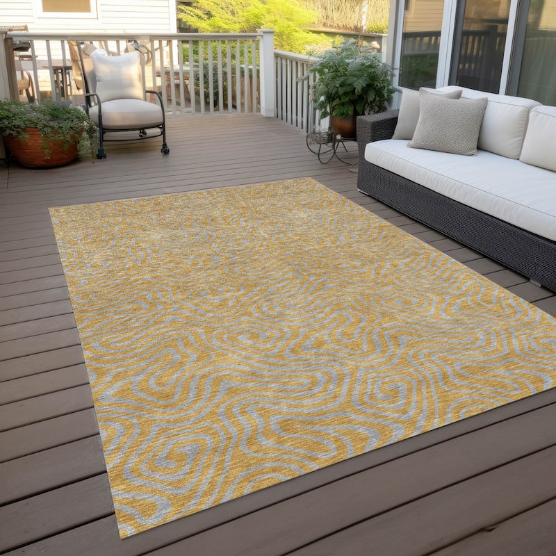 Machine Washable Indoor/ Outdoor Modern Trance Chantille Rug