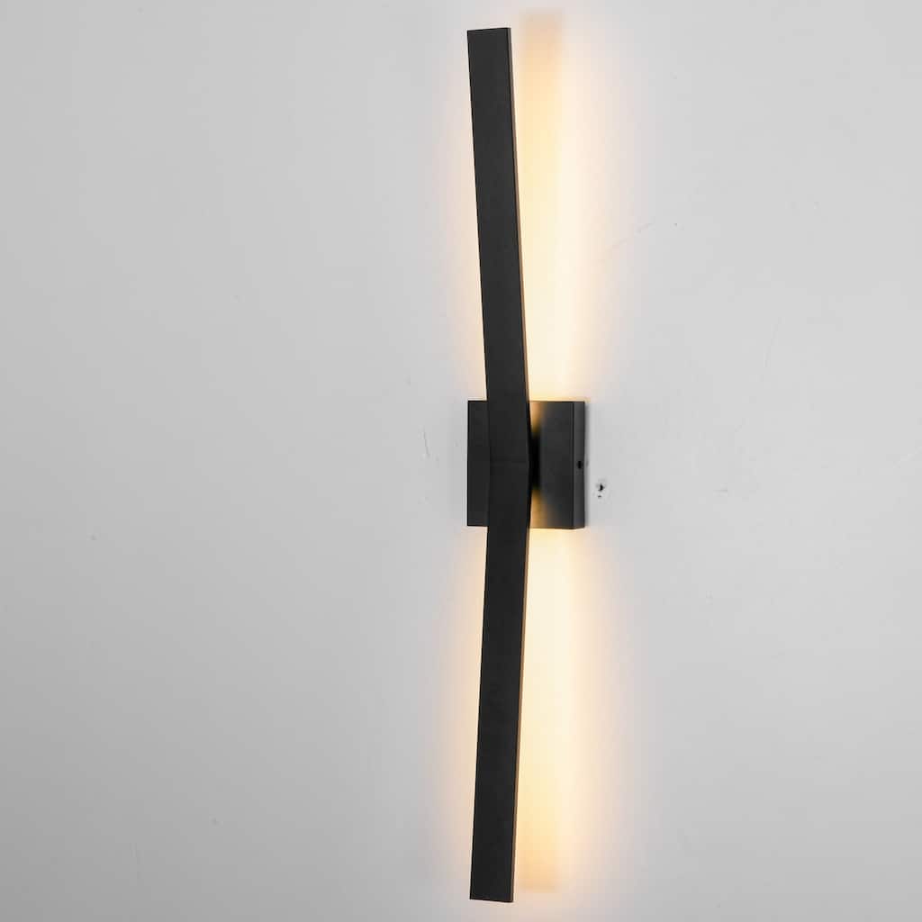31.5" Modern Black Outdoor Wall Light - 12W 3000K Warm Light, IP44 Waterproof Linear Fixture for Patio & Porch,