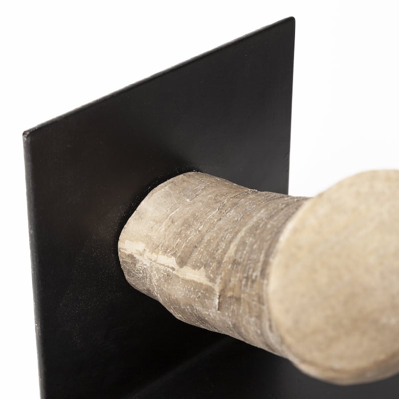 HomeRoots Set of Two 6" Brown and Black Ceramic Horn Decorative Bookends - 5.5118" H x 6.4961" W x 5.5" D