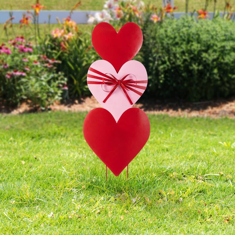 Glitzhome 36"H Set of 3 Valentine's Metal Stacked Heart Yard Stake