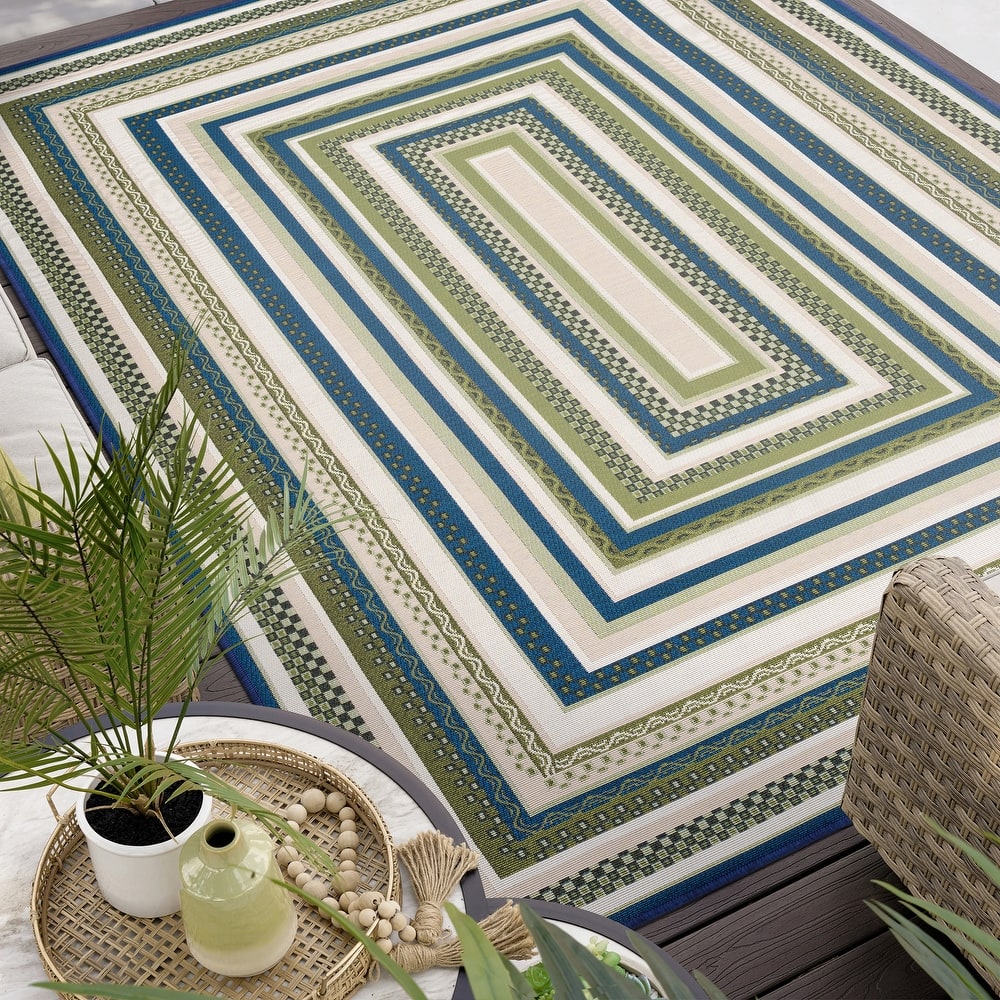 Sizzling Nautical & Coastal Striped Border Indoor/Outdoor Area Rug