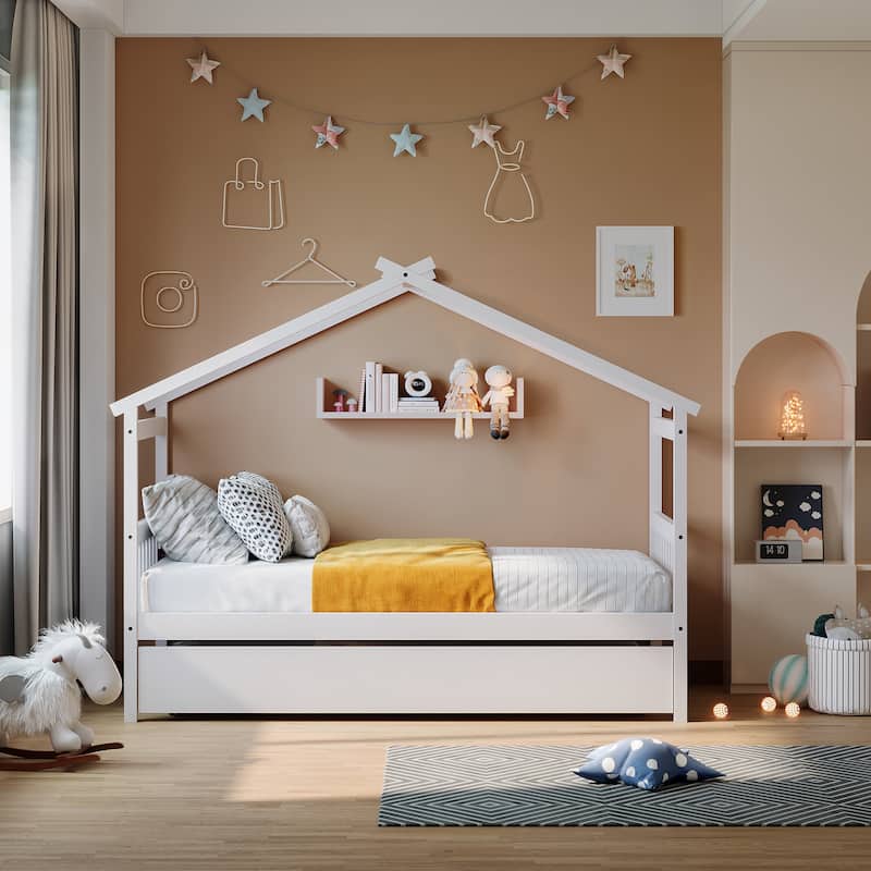 Wooden House Bed with Twin Size Trundle