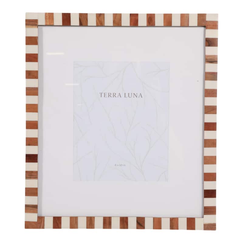 Resin Wood Picture Frame Glass Construction Stylish Decorative Frame