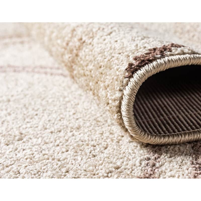Contemporary Beallara Collection Area Rug