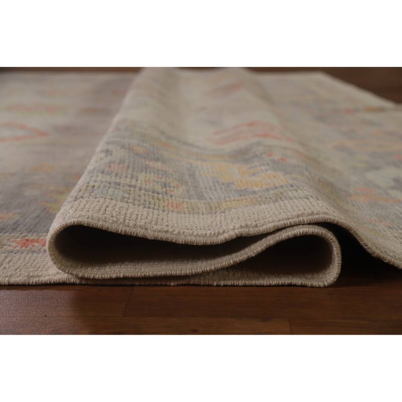 Hand Knotted Oriental 100% Wool Carpet Transitional All-Over Beige & Ivories Oushak Area Rug - 10' 0'' X 7' 11''