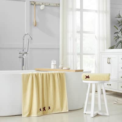 Burgundy Prim Stars Creme Bath Towel Set of 2 27x54