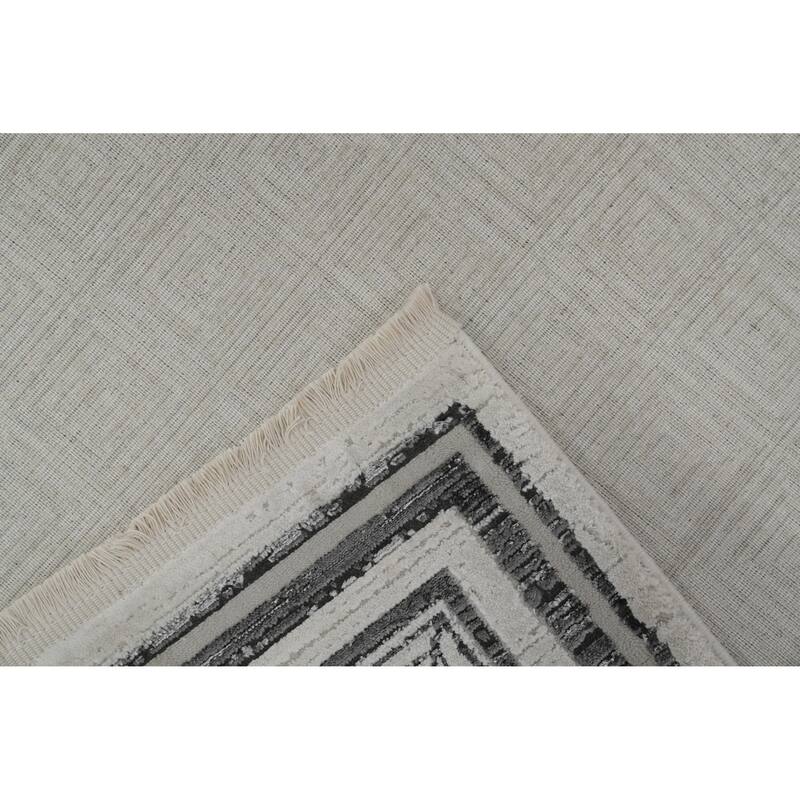 Machine Made Oriental Polyester Carpet Modern Geometric Beige & Ivories Modern Area Rug - 7' 9'' X 5' 2''