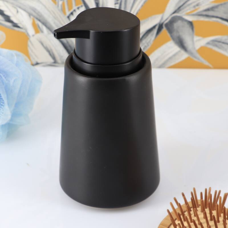 SMOOTH Collection of Bathroom Accessories up to 4 Pieces.