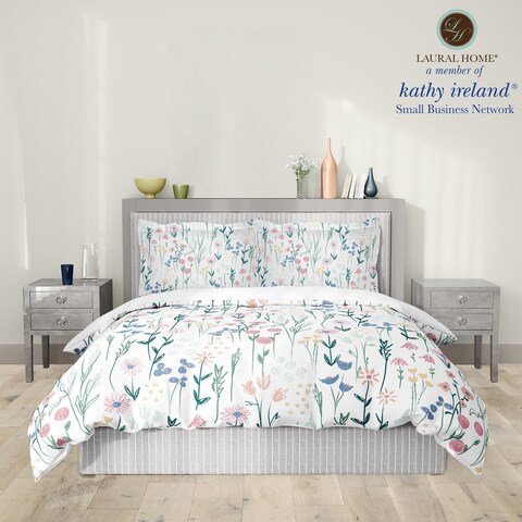 Laural Home kathy ireland® Small Business Network Member Delicate Floral Boho Comforter
