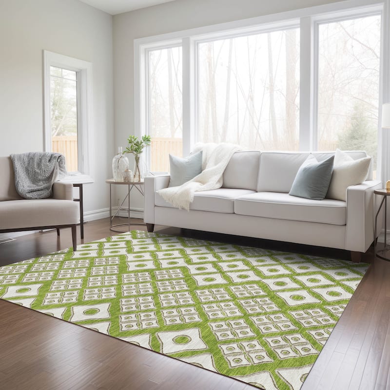 Machine Washable Indoor/ Outdoor Chantille Diamond Geo Rug