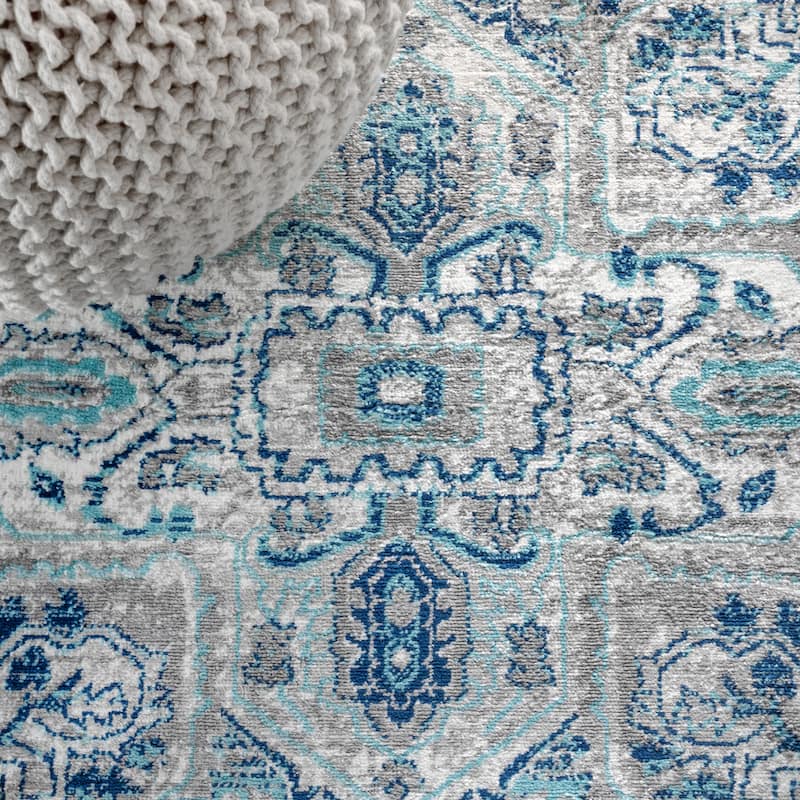 JONATHAN Y Traditional Persian Vintage Medallion Area Rug