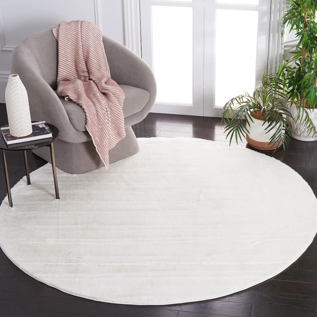 SAFAVIEH Faux Rabbit Auzinda Washable Fur Solid Shag Rug