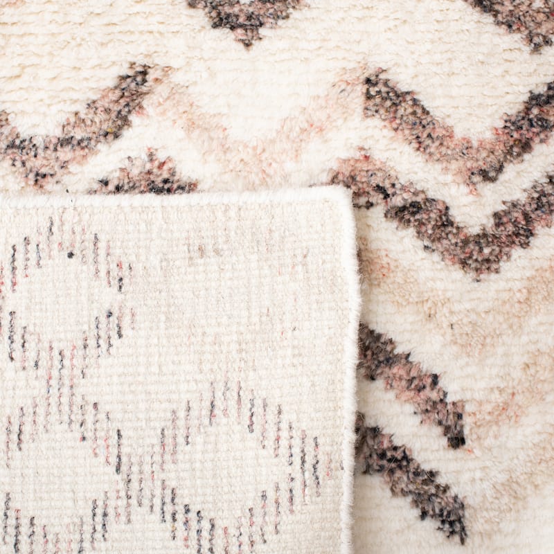 SAFAVIEH Hand-Knotted Casablanca Lysa Moroccan Wool Rug