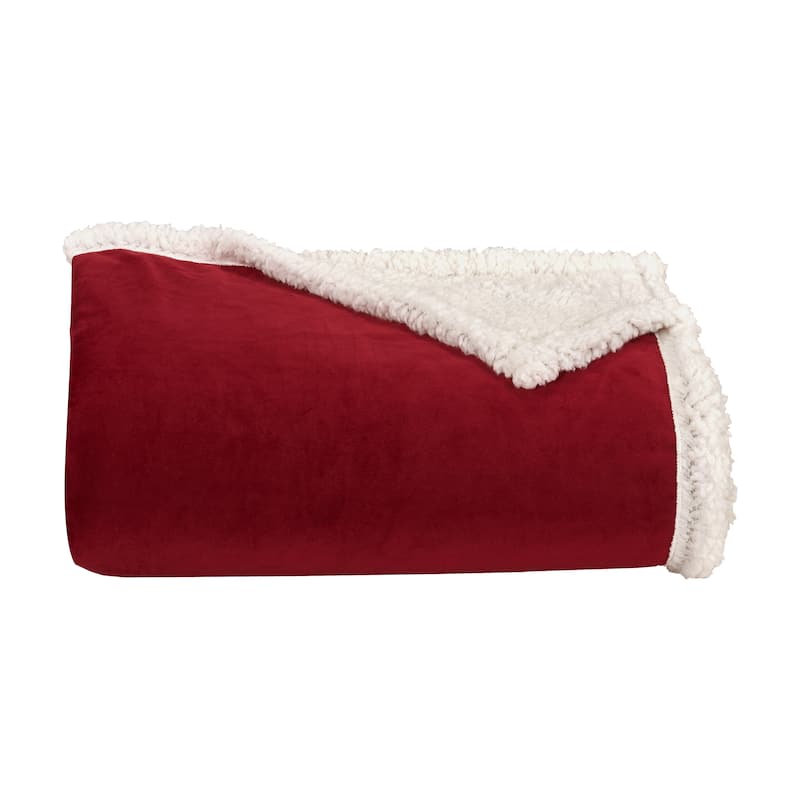 J. Queen New York Casey Christmas Sherpa Throw