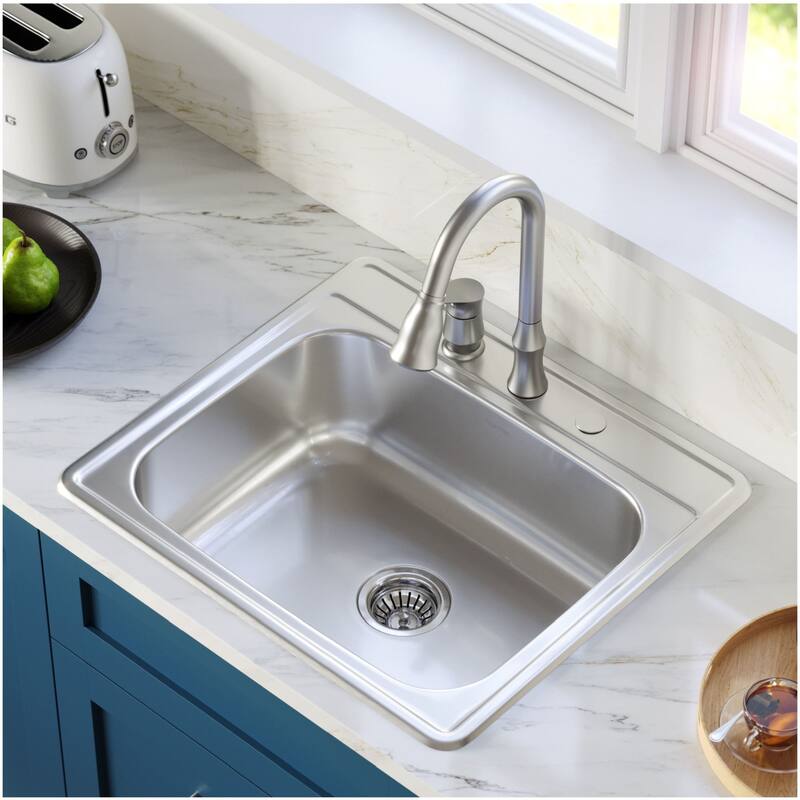 Karran USA KKF260 Hillwood 1.8 GPM Single Hole Pull Down Kitchen