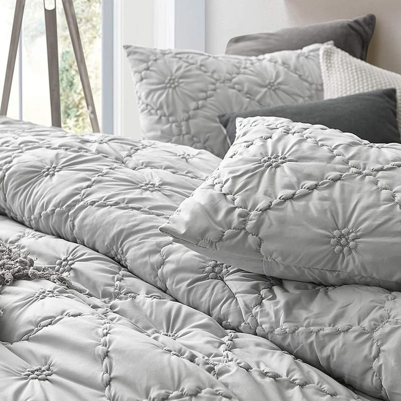 Farmhouse Morning Glacier Grey Textured Oversized Comforter
