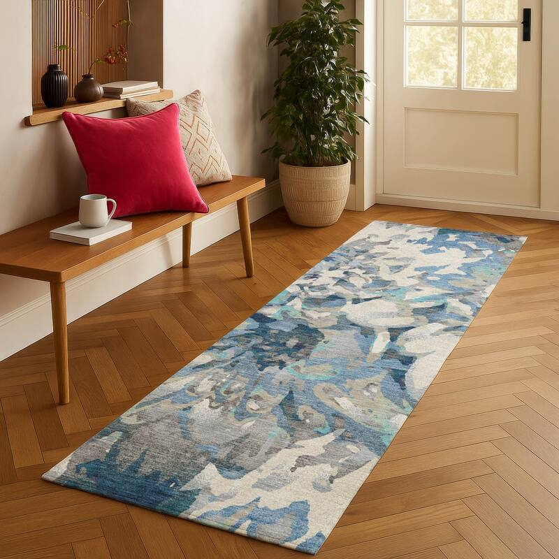 Machine Washable Indoor/ Outdoor Abstract Floral Chantille Rug