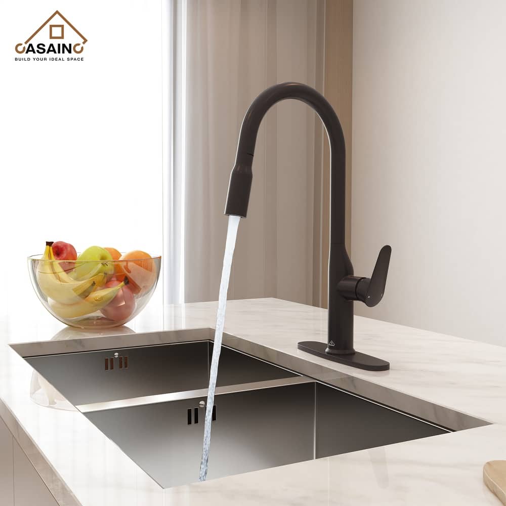 Single Handle Pull-Down Sprayer Kitchen Faucet