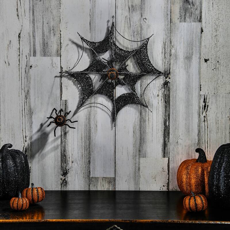 15" Spider Web With Spiders
