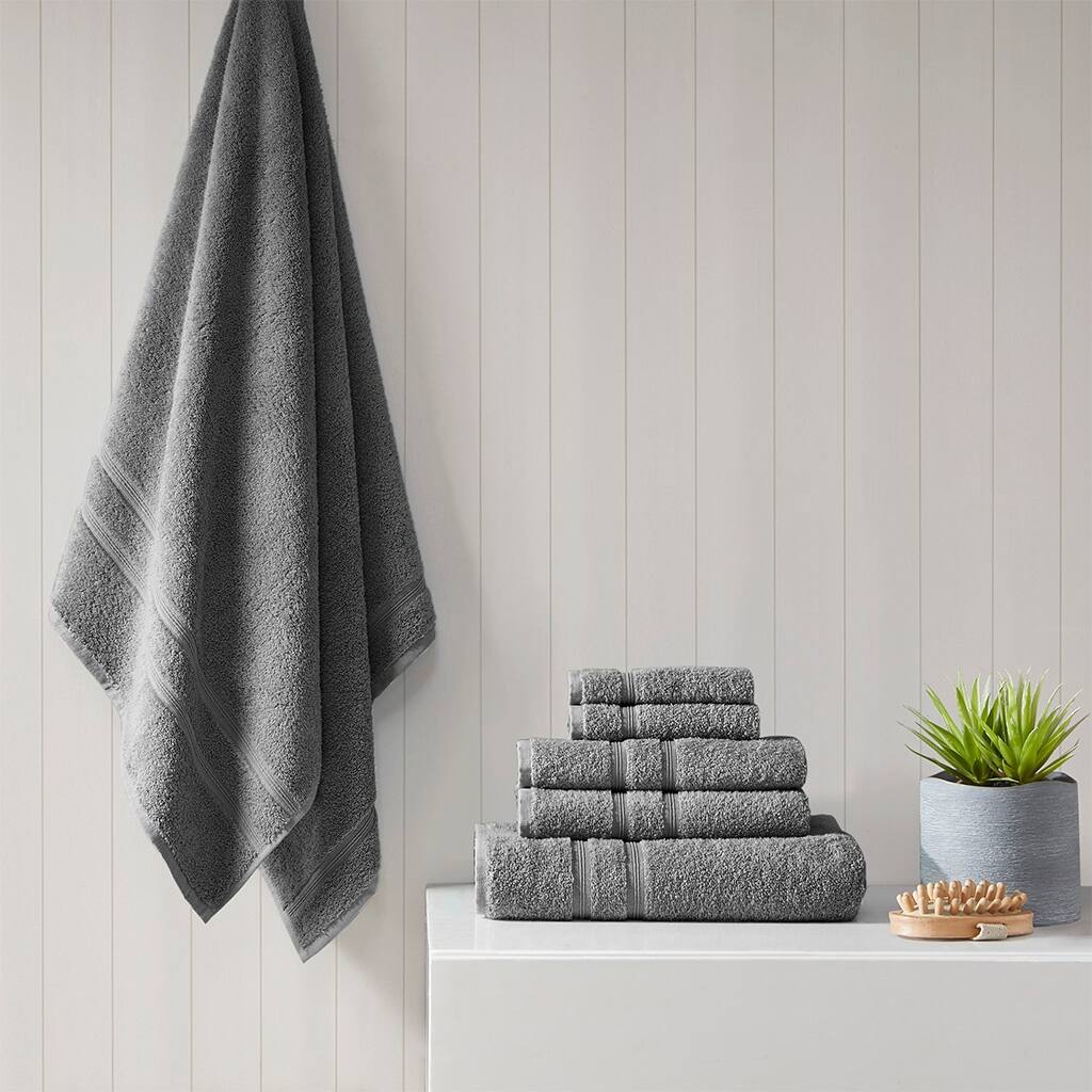 One hundred percent Turkish Cotton 6 Piece Towel Set