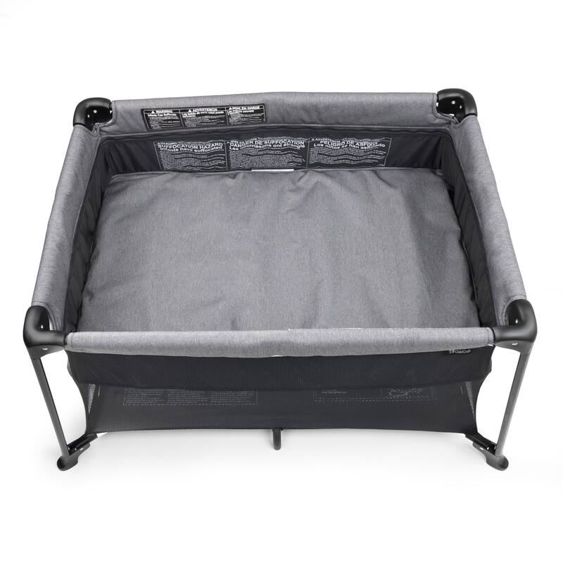 Metro Play Yard with Bassinet