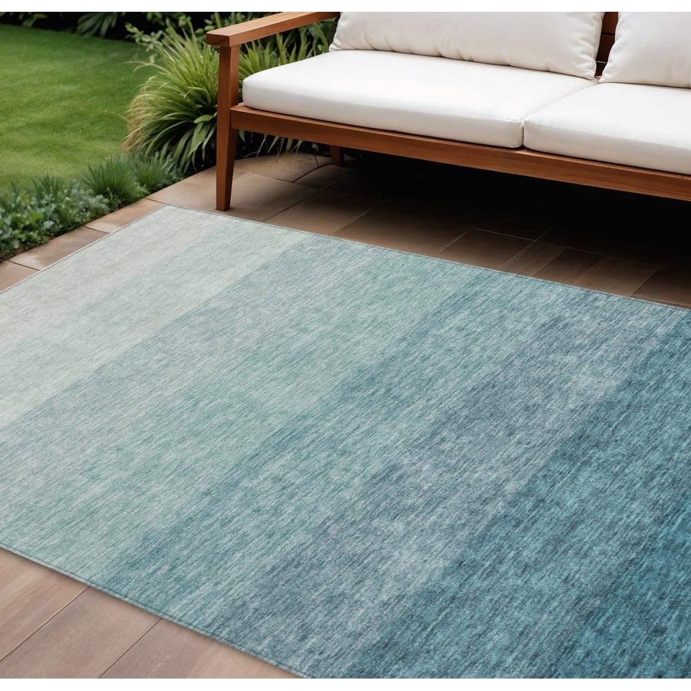 HomeRoots Ombre Transitional Rectangle Outdoor Rug