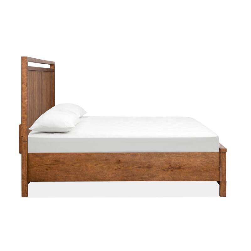 Magnussen Home Conway Honey Wheat Panel Bed