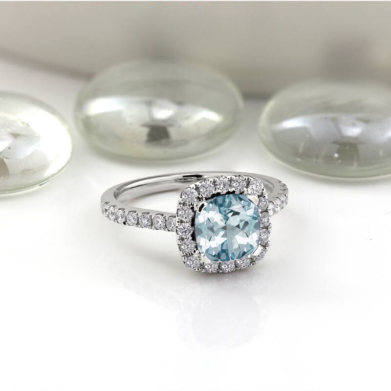 Auriya 3/4ct Cushion-cut Aquamarine and Halo Diamond Engagement Ring 1/2cttw 14k Gold