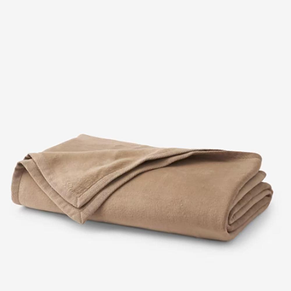 Red vellux blanket new arrivals