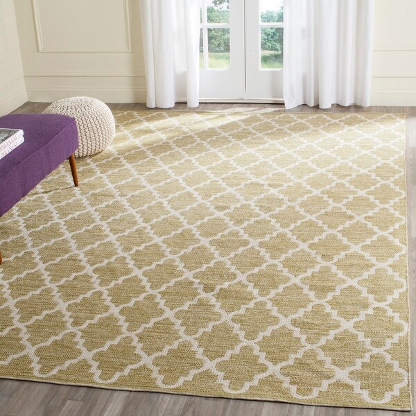 Safavieh Handmade Flatweave Montauk Minoo Casual Cotton Rug. Opens flyout.