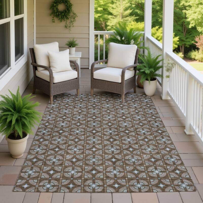 Machine Washable Indoor/ Outdoor Modern Roeland Chantille Rug