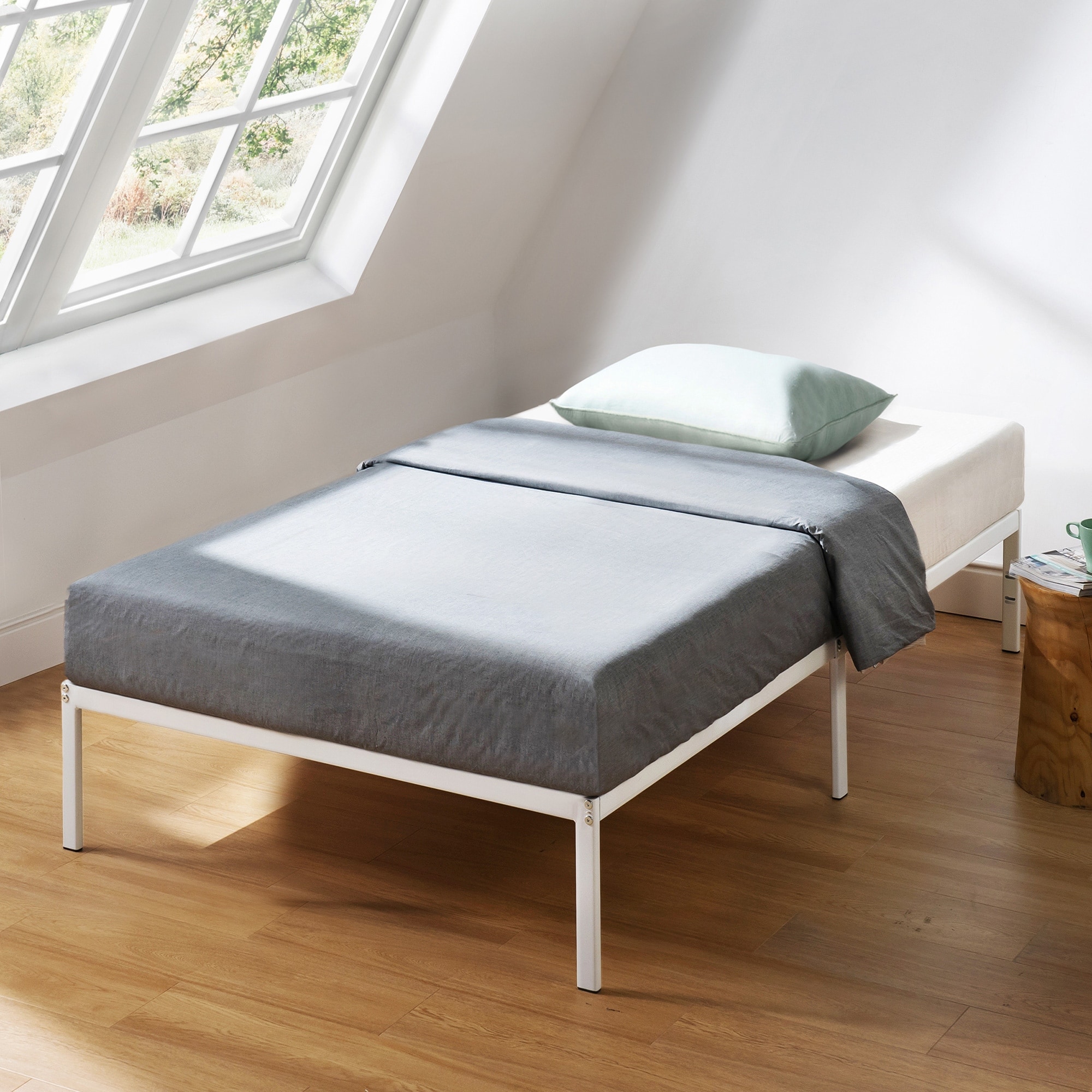 Crown comfort size 18 inch metal top platform bed frame