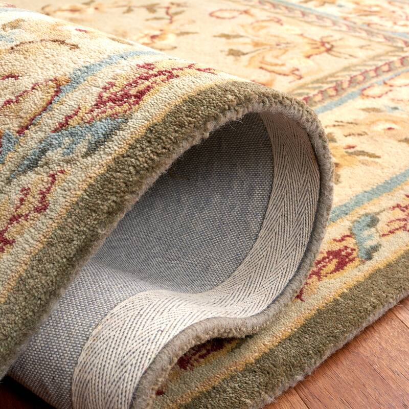 SAFAVIEH Handmade Bergama Mirjami Oriental Hand-spun Wool Rug