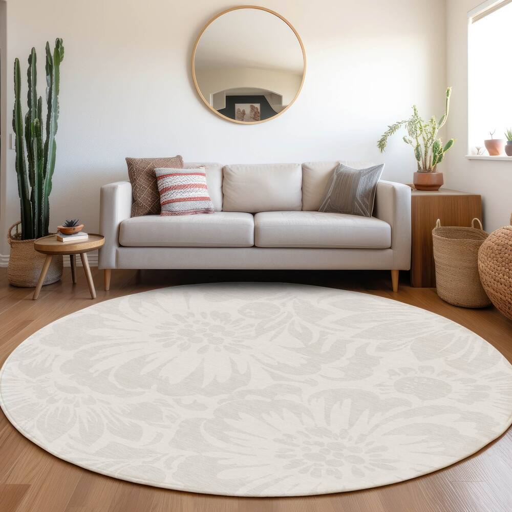 Machine Washable Indoor/ Outdoor Whimsy Floral Chantille Rug