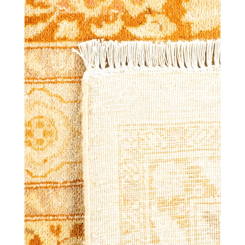 Overton Handknotted Wool Traditional Oriental Ivory Area Rug - 6' x 9'