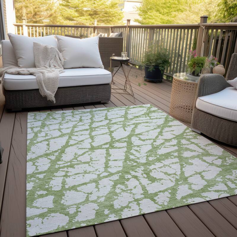 Machine Washable Indoor/ Outdoor Abstract Contemporary Chantille Rug
