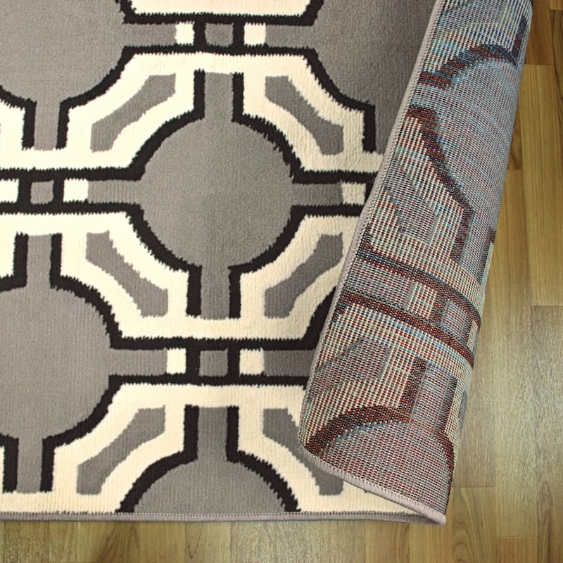 Modern Geometric Art-Deco Trellis Power-Loomed Indoor Area Rug by Superior