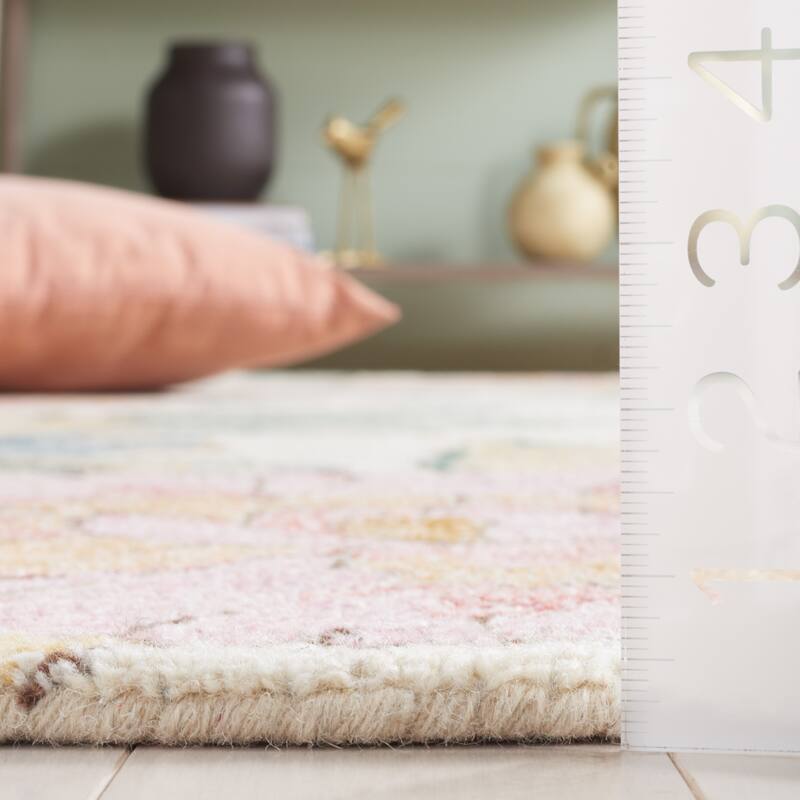 SAFAVIEH Handmade Jardin Gaetane Country Wool Rug