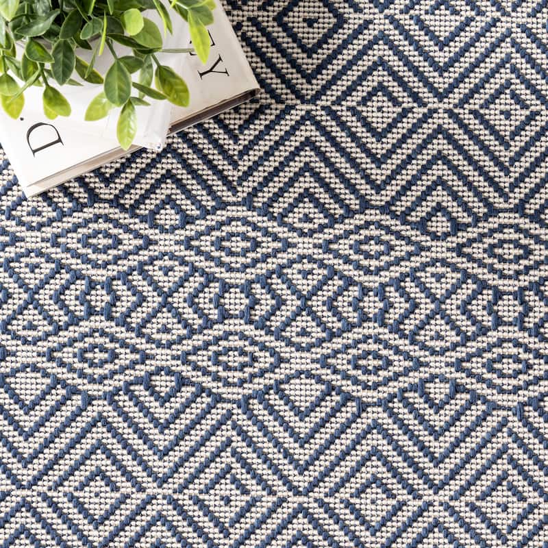 Nuloom Paloma Abstract Geometric Indoor/Outdoor Area Rug