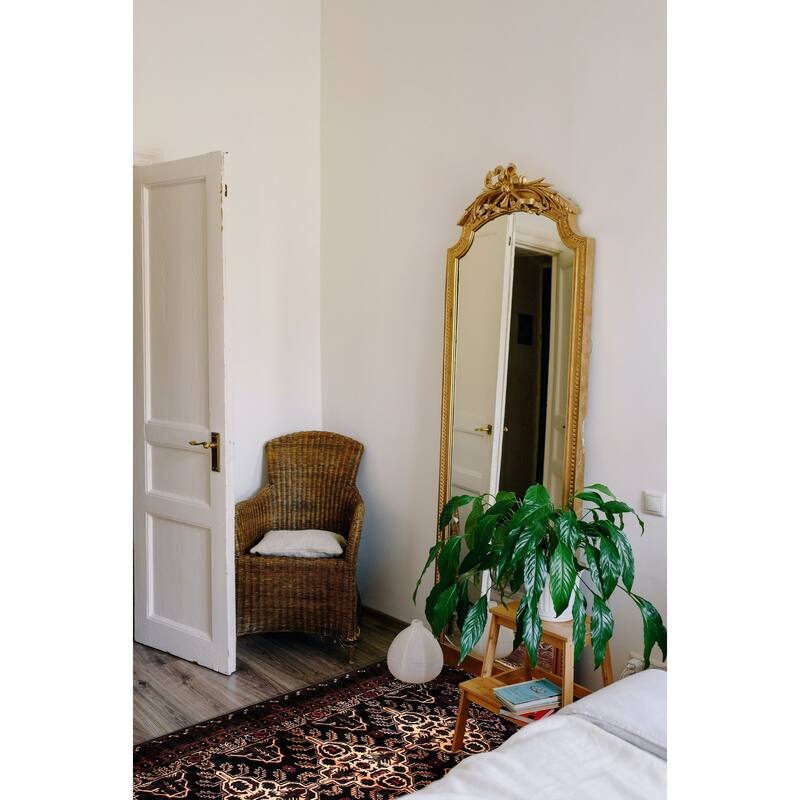 Teimani Black Rug 3'11" x 6'8" - 3'11 x 6'8
