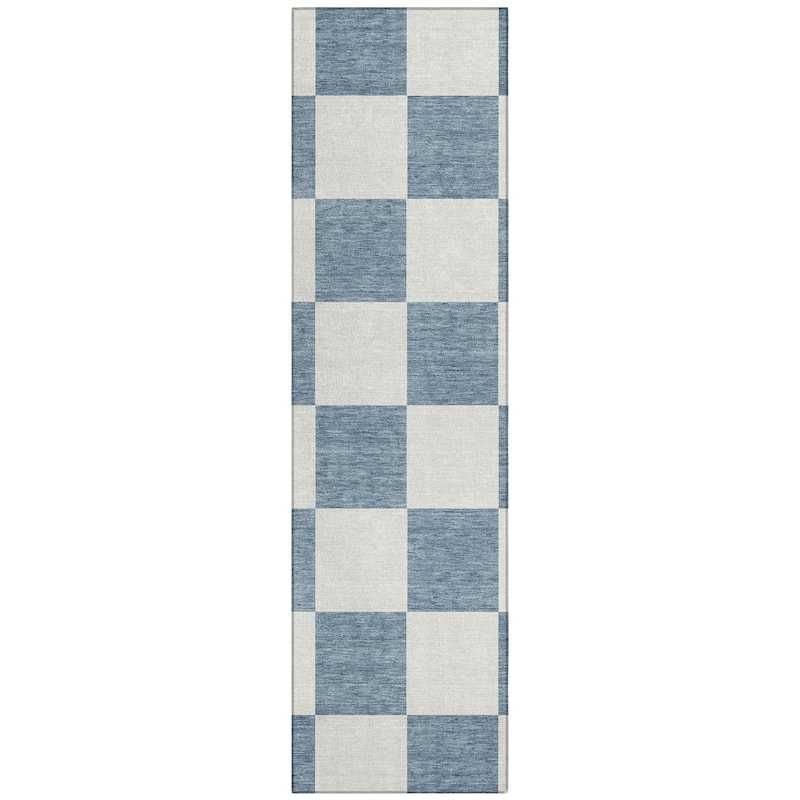 Machine Washable Indoor/ Outdoor Modern Checker Chantille Rug