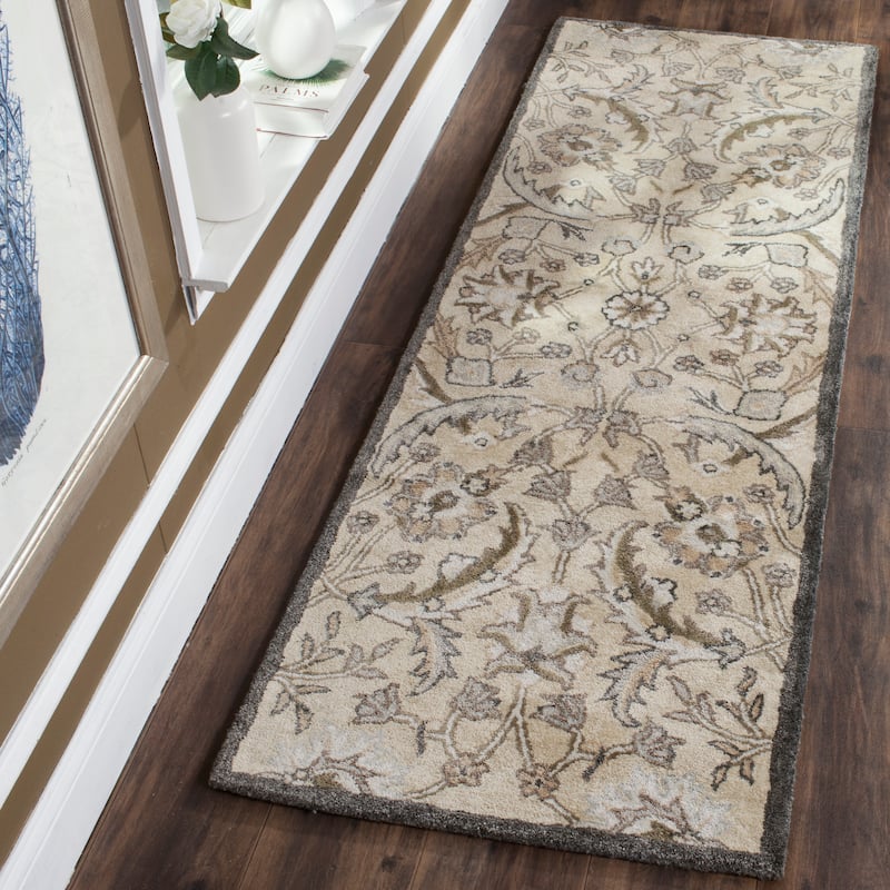 SAFAVIEH Handmade Bella Faith Modern Floral Wool Rug - 2'3" x 7' Runner - Beige/Multi - Runner