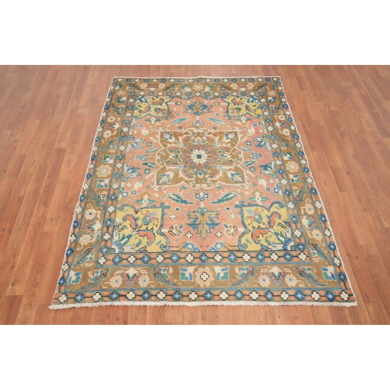 Hand Knotted Oriental 100% Wool Carpet Traditional Floral Pink Tabriz Area Rug - 6' 0'' X 4' 6''